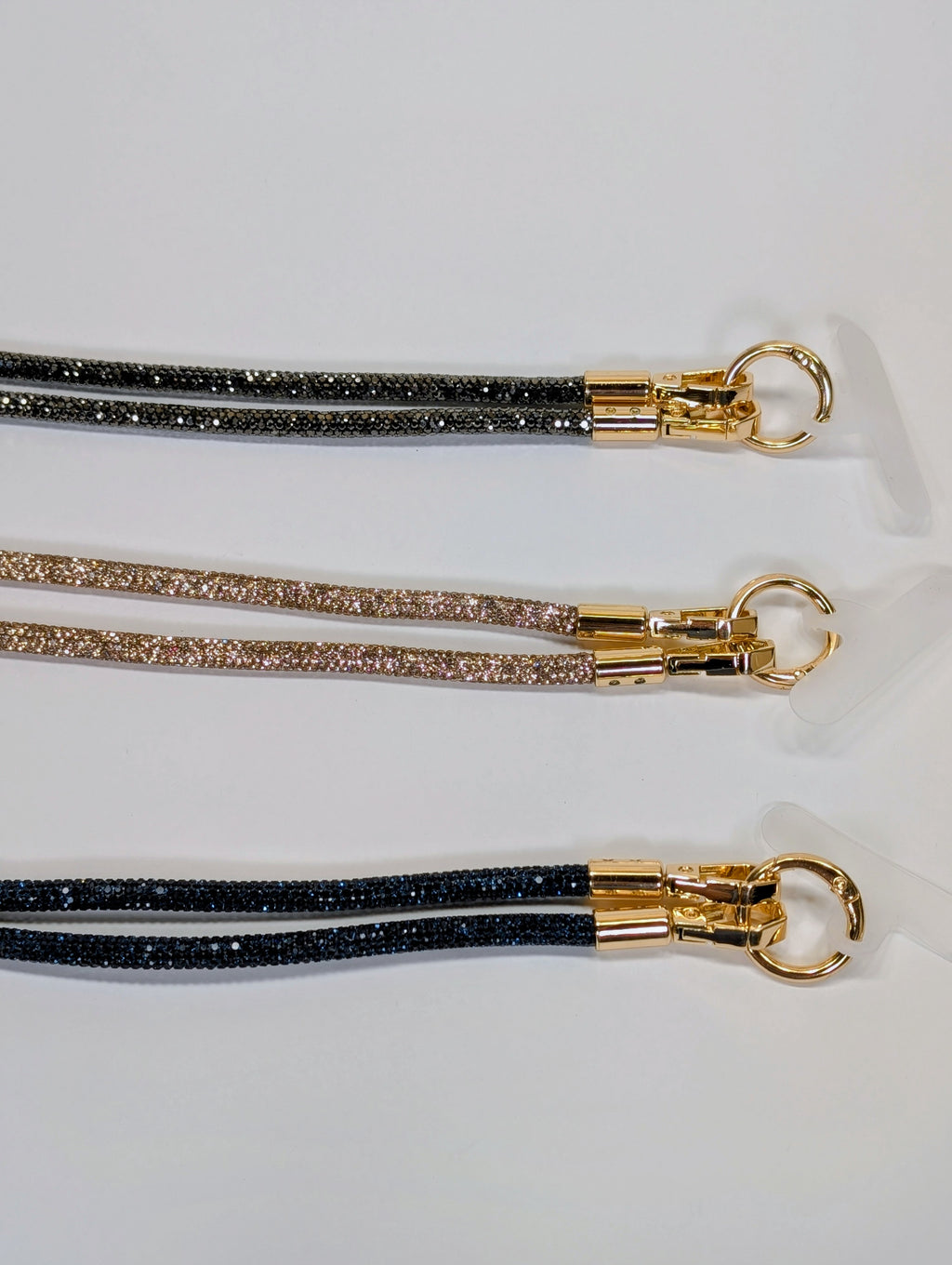 Colgante Portamóvil Tubular con Cristales Brillantes y Mosquetones Dorados